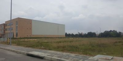 330 LOTE EN PARQUE INDUSTRIAL ZONA FRANCA DE OCCIDENTE CON UN ÁREA DE DOS MIL TRECIENTOS CINCUENTA METROS CUADRADOS, CON EXCELENTE TRADICIÓN, CUENTA CON MEJORAMIENTO DE SUELO, SE DAN FACILIDADES DE PAGO, Y SE ACEPTA PERMUTA PARCIAL.  UNICA OPORTUNIDAD.