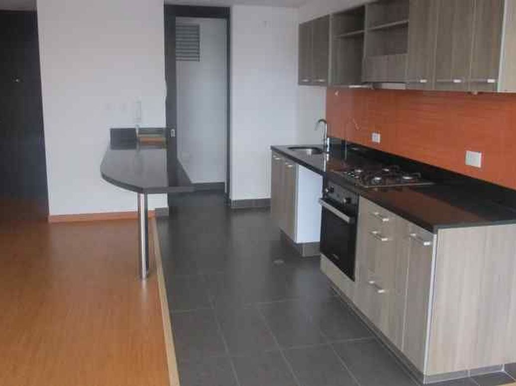 Apartamento de 3 alcobas en venta en Lisboa, Bogotá, 100 m² · foto 4 de 12