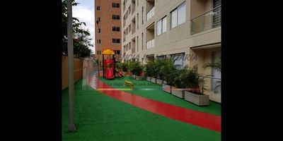 EXCELENTE APARTAMENTO EN EDIFICIO, NOVENO PISO, CON EXCELENTES ACABADOS, ÁREA, UBICACIÓN, ILUMINACIÓN Y VENTILACIÓN. CONSTA DE TRES ALCOBAS CON CLOSET, DOS BAÑOS, SALA-COMEDOR, COCINA INTEGRAL, ZONA DE ROPAS, Y PARQUEADERO CUBIERTO. EL CONJUNTO CUENTA CON EXCELENTES ÁREAS COMUNES. ADMON $281.000 