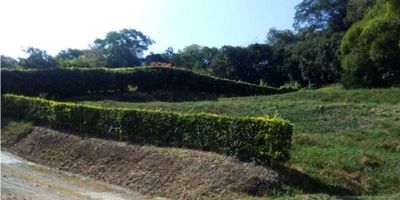 Zona de alta valorizacion, Hermosa vista, panoramica de paisajes, excelente inversion.
