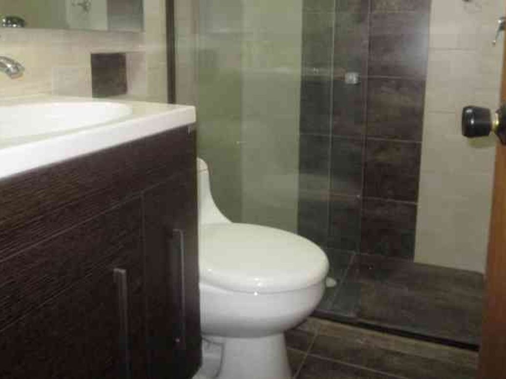 Apartamento en arriendo en Victoria Norte, Bogotá · foto 10 de 11