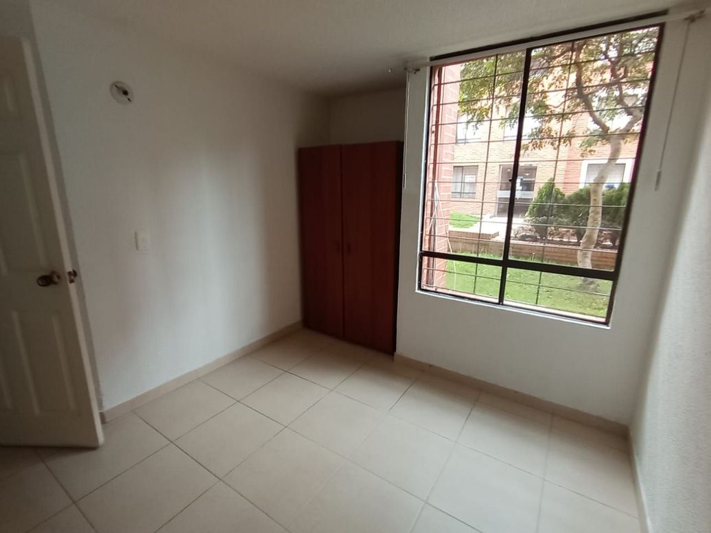 Apartamento de 2 alcobas en venta en A.S.D, Bogotá, 40 m² · foto 5 de 8