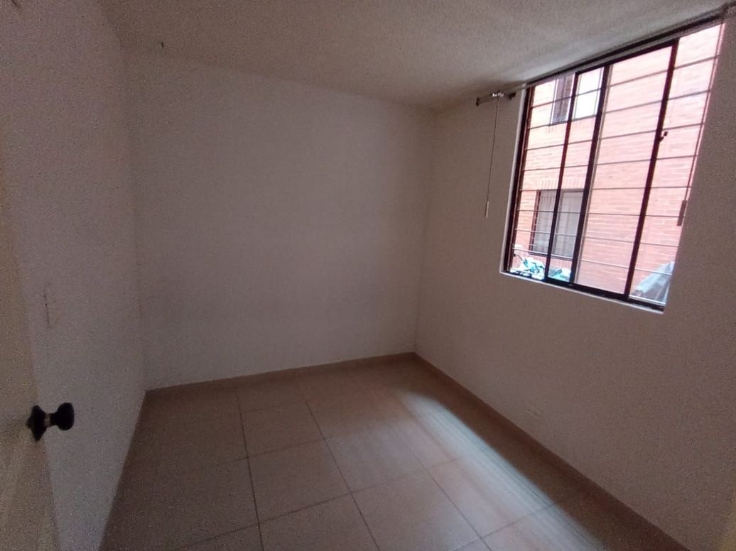 Apartamento de 2 alcobas en venta en A.S.D, Bogotá, 40 m² · foto 6 de 8