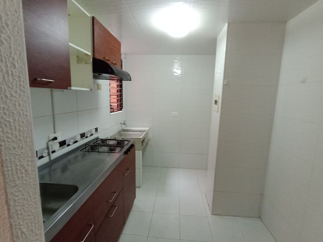 Apartamento de 2 alcobas en venta en A.S.D, Bogotá, 40 m² · foto 2 de 8
