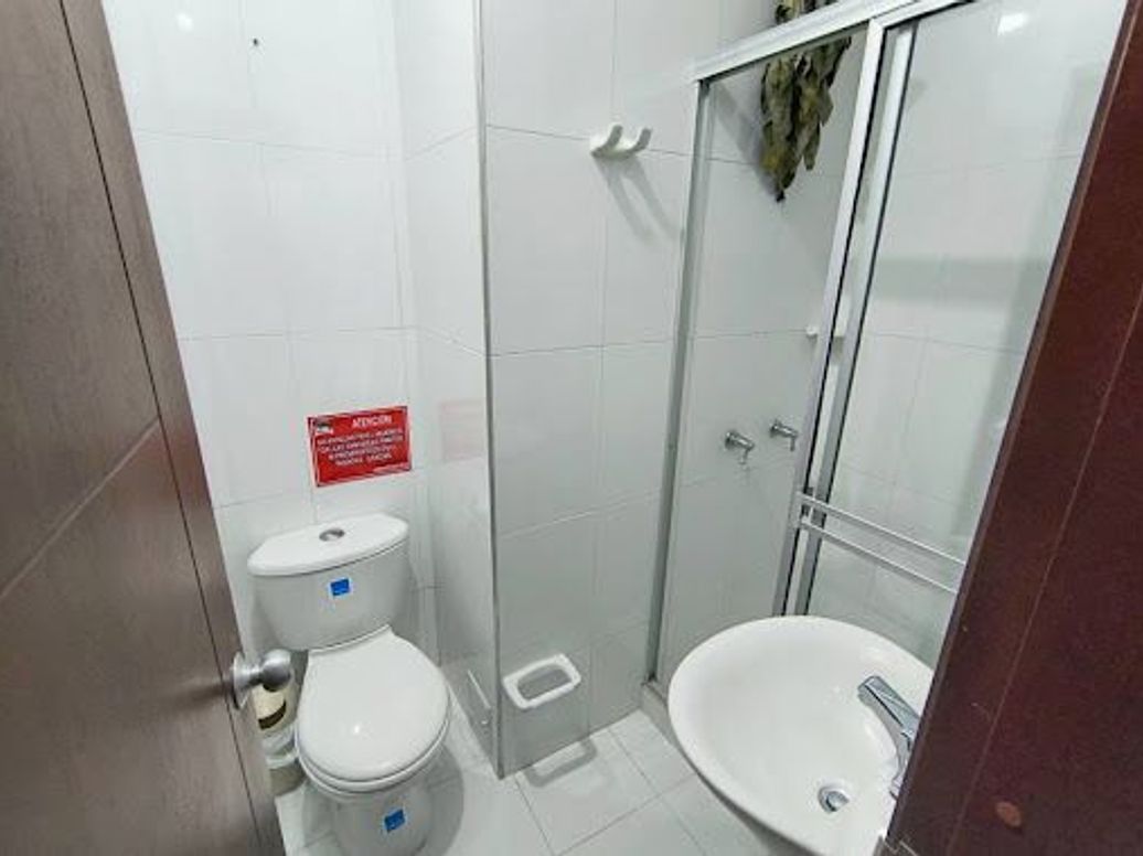 Casa de 13 alcobas en venta en Galerías, Bogotá, 450 m² · foto 8 de 16