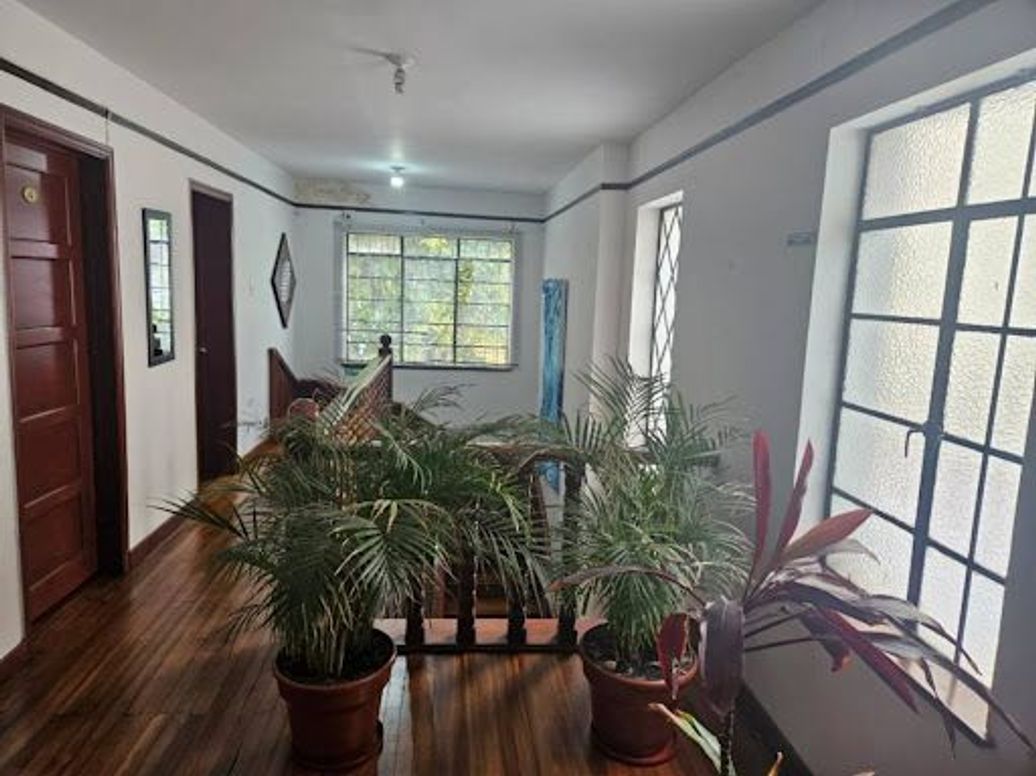 Casa de 13 alcobas en venta en Galerías, Bogotá, 450 m² · foto 11 de 16