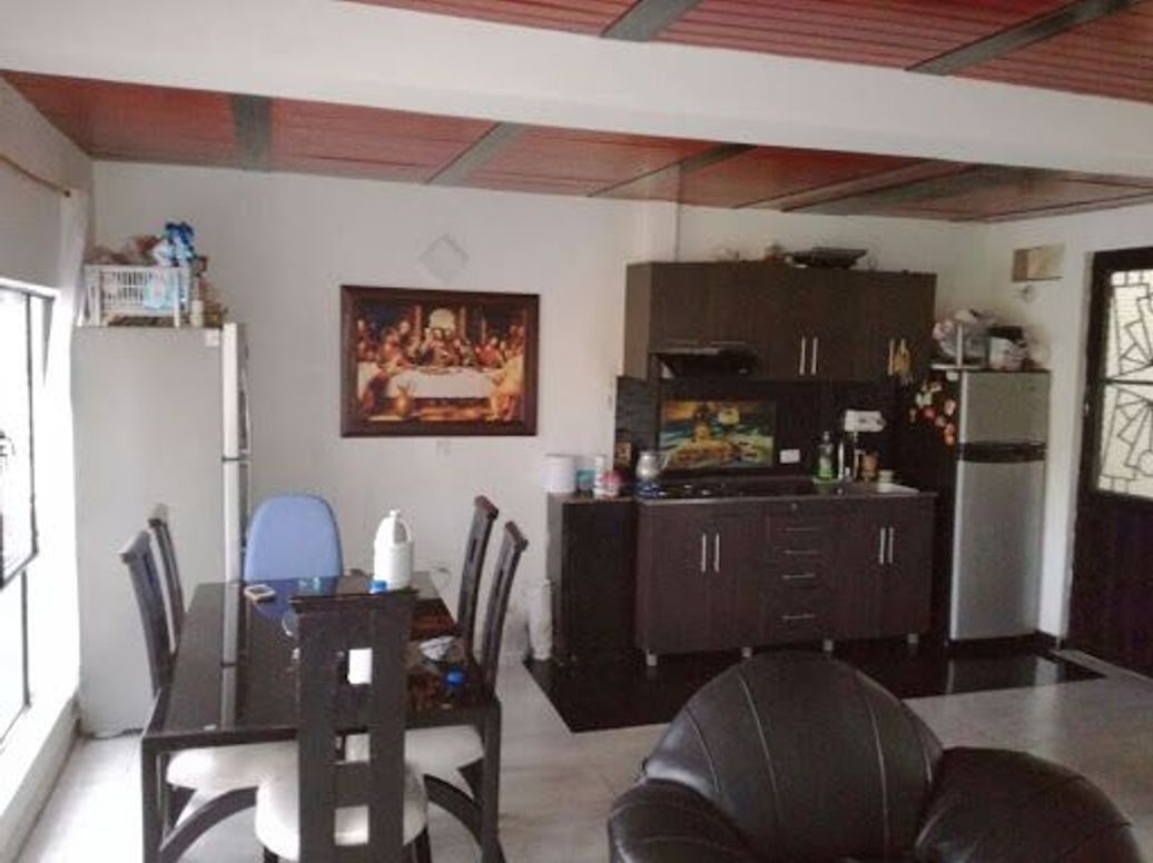 Casa de 10 alcobas en venta en Ponderosa, Bogotá, 420 m² · foto 4 de 8