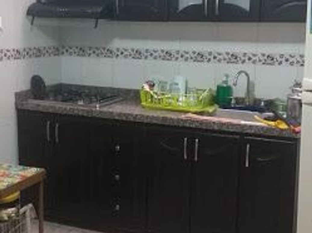 Casa de 5 alcobas en venta en Engativa Centro, Bogotá, 150 m² · foto 3 de 20