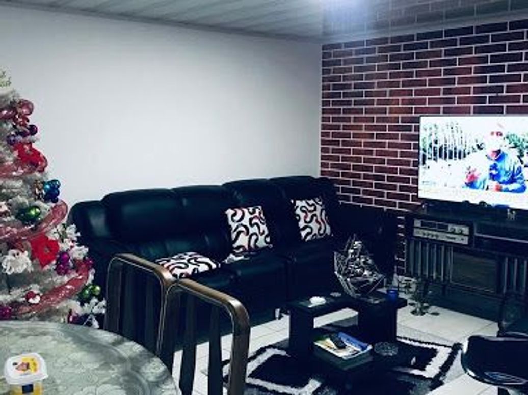 Casa de 10 alcobas en venta en Garces Navas, Bogotá, 270 m² · foto 6 de 17