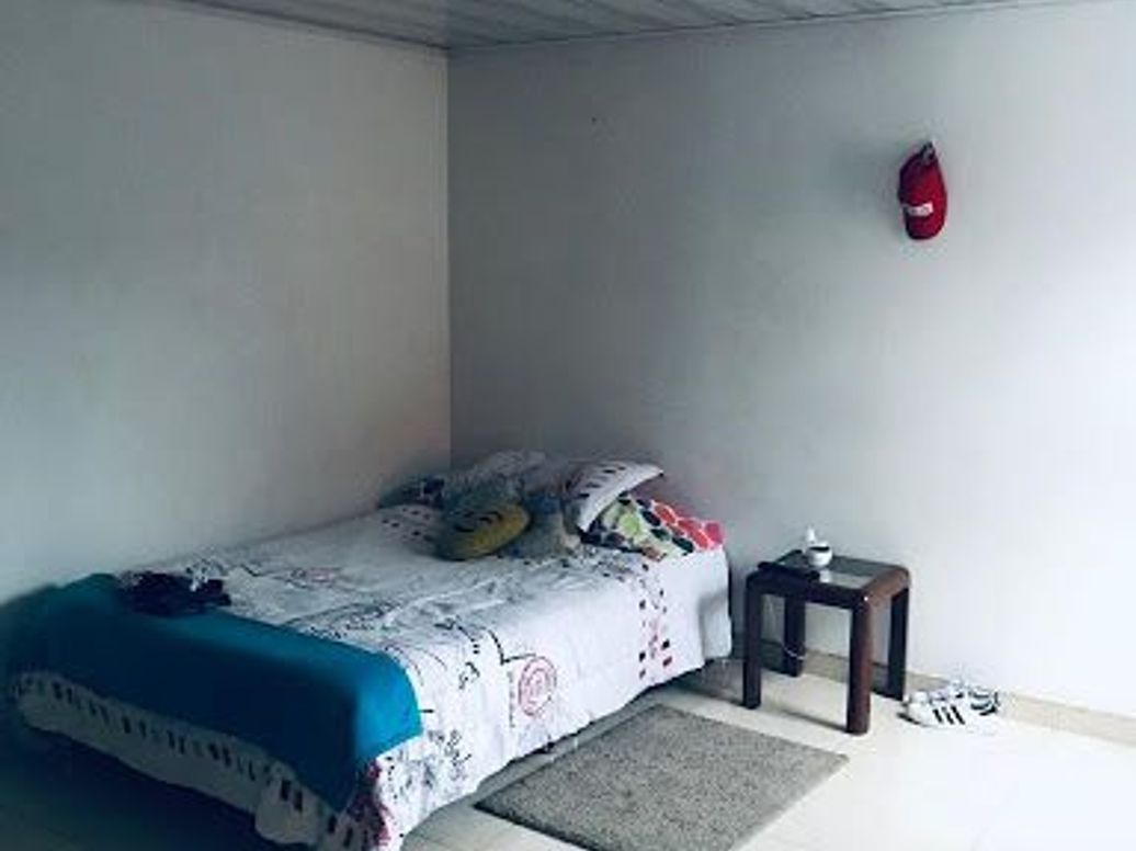 Casa de 10 alcobas en venta en Garces Navas, Bogotá, 270 m² · foto 7 de 17