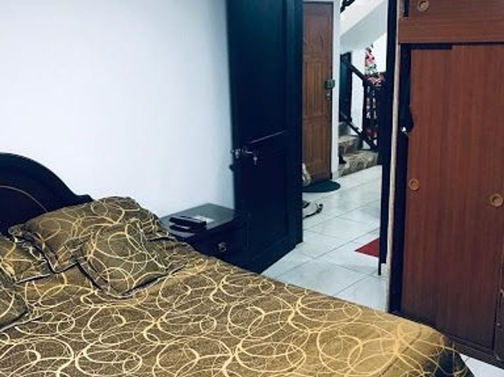 Casa de 10 alcobas en venta en Garces Navas, Bogotá, 270 m² · foto 8 de 17