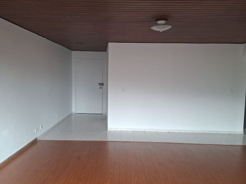 Apartamento en arriendo en Polo Club, Bogotá · foto 3 de 16