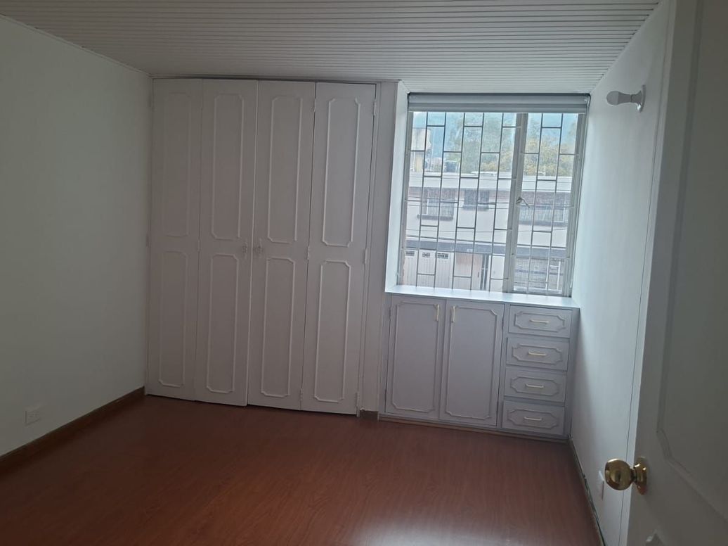 Apartamento en arriendo en Polo Club, Bogotá · foto 10 de 16
