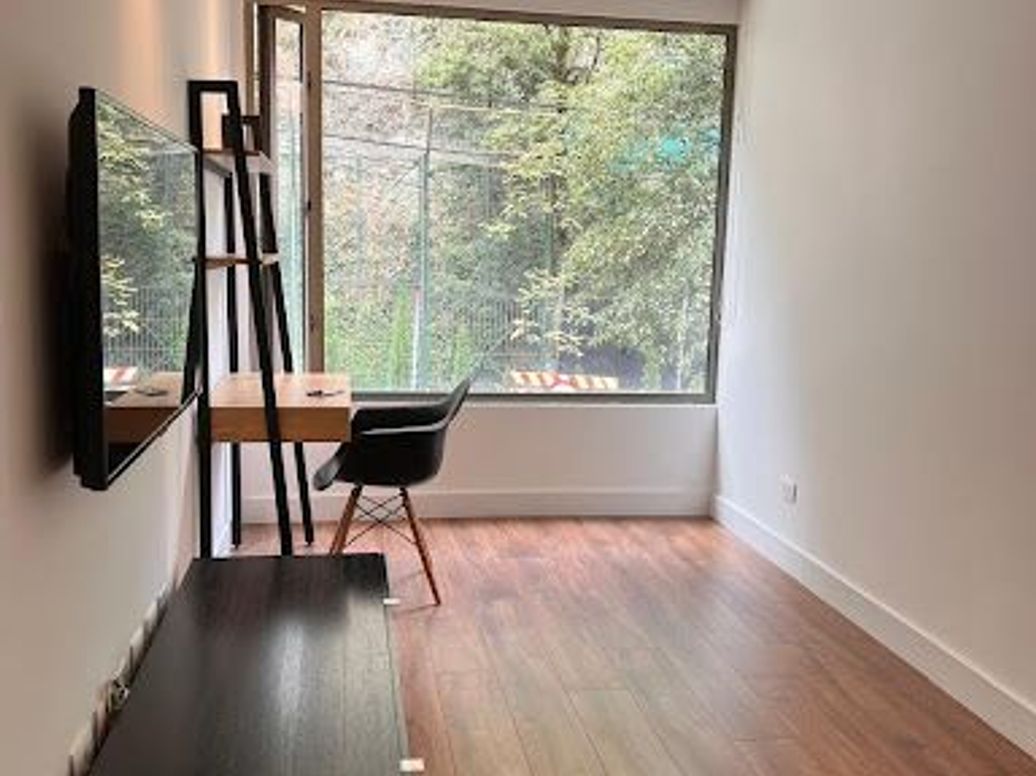 Apartamento de 2 alcobas en venta en Los Rosales, Bogotá, 143 m² · foto 8 de 15