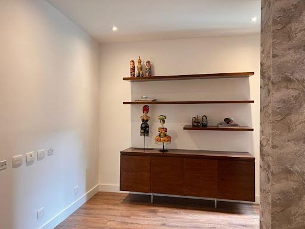 Apartamento de 2 alcobas en venta en Los Rosales, Bogotá, 143 m² · foto 6 de 15