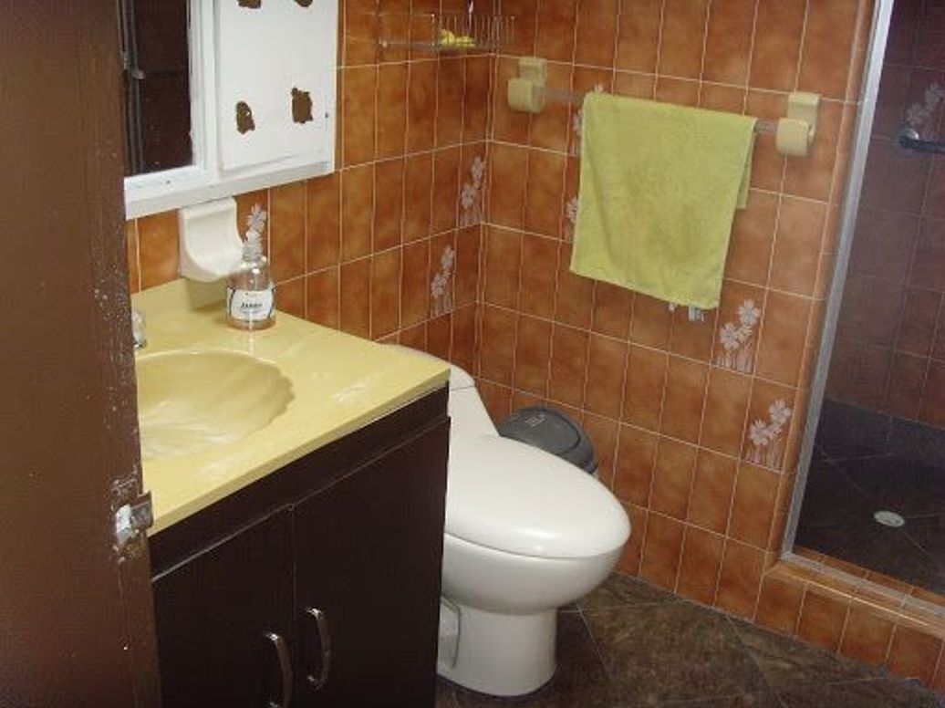 Casa de 11 alcobas en venta en Pasadena, Bogotá, 638 m² · foto 19 de 19