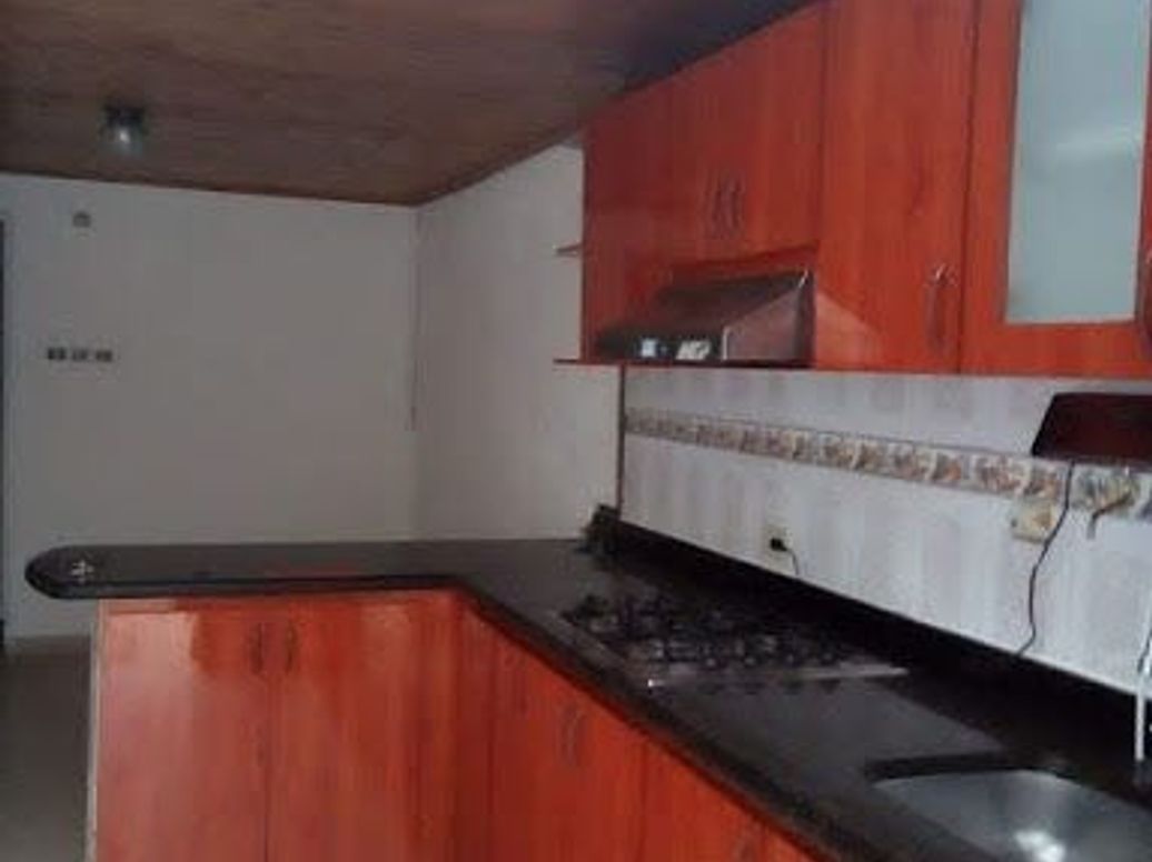 Casa de 3 alcobas en venta en Villa Del Prado, Bogotá, 225 m² · foto 12 de 16