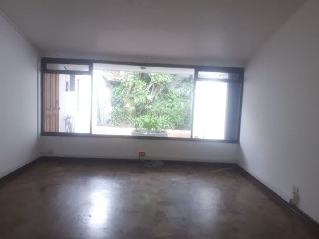 Casa de 9 alcobas en venta en Chapinero Noroccidental, Bogotá, 520 m² · foto 11 de 20