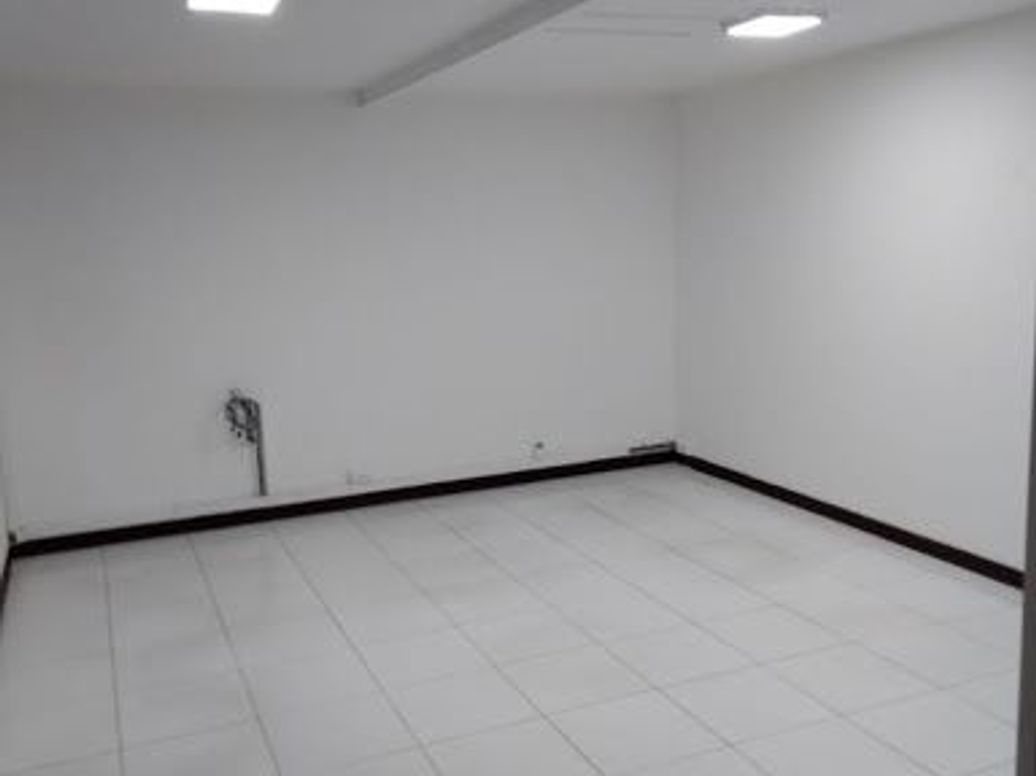 Casa de 9 alcobas en venta en Chapinero Noroccidental, Bogotá, 520 m² · foto 2 de 20