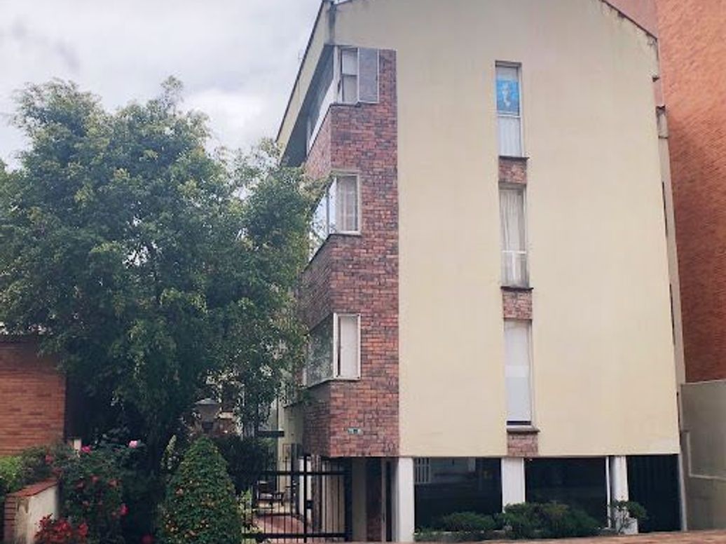 Apartamento de 3 alcobas en venta en Santa Barbara Central, Bogotá, 107 m² · foto 14 de 14
