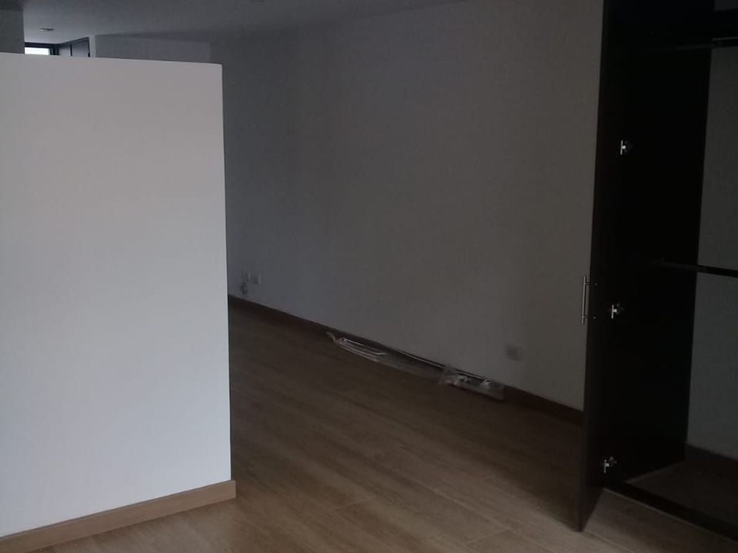 Apartaestudio en arriendo en Chapinero Central, Bogotá, 39 m² · foto 16 de 20