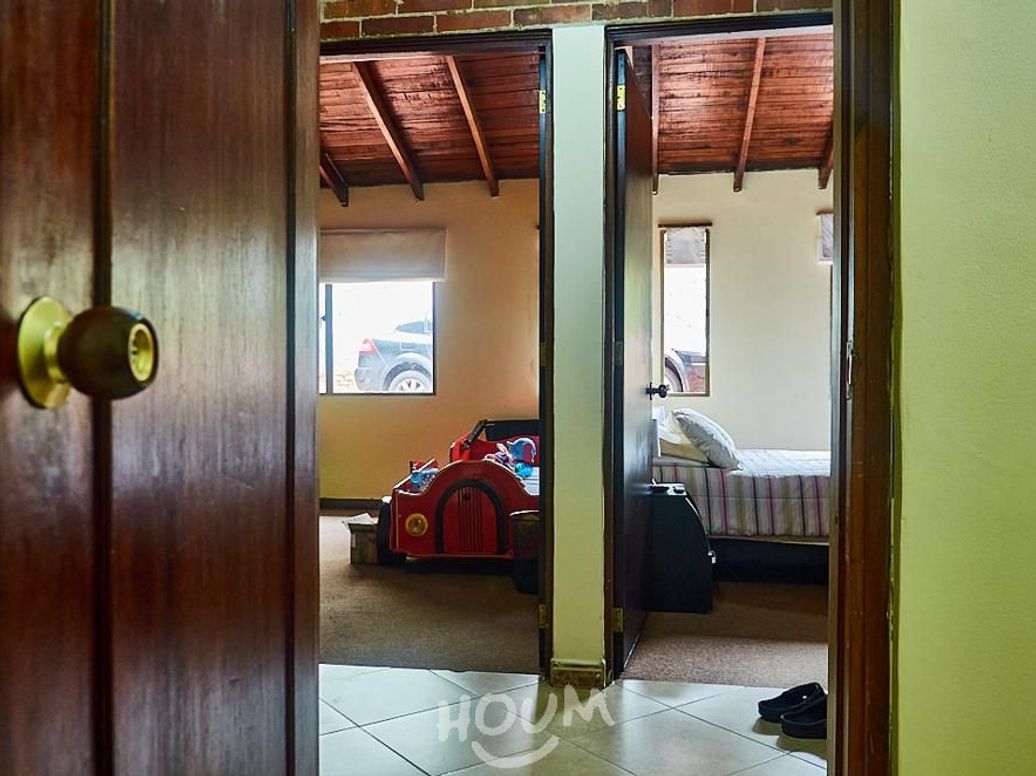 Casa de 4 alcobas en venta en Acacias, Bogotá, 310 m² · foto 13 de 20