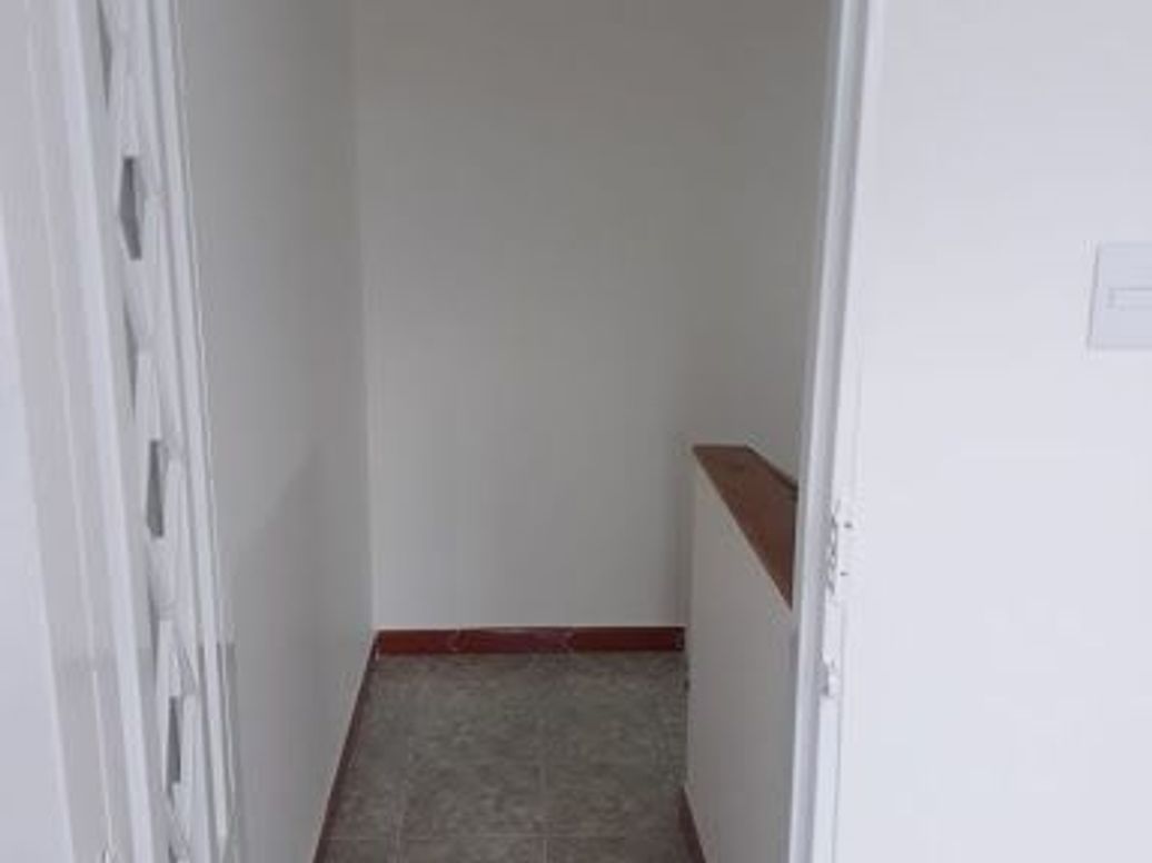 Casa de 6 alcobas en venta en San Luis, Bogotá, 327 m² · foto 5 de 20