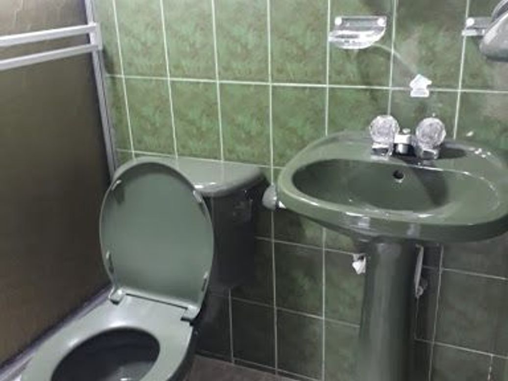 Casa de 6 alcobas en venta en San Luis, Bogotá, 327 m² · foto 6 de 20