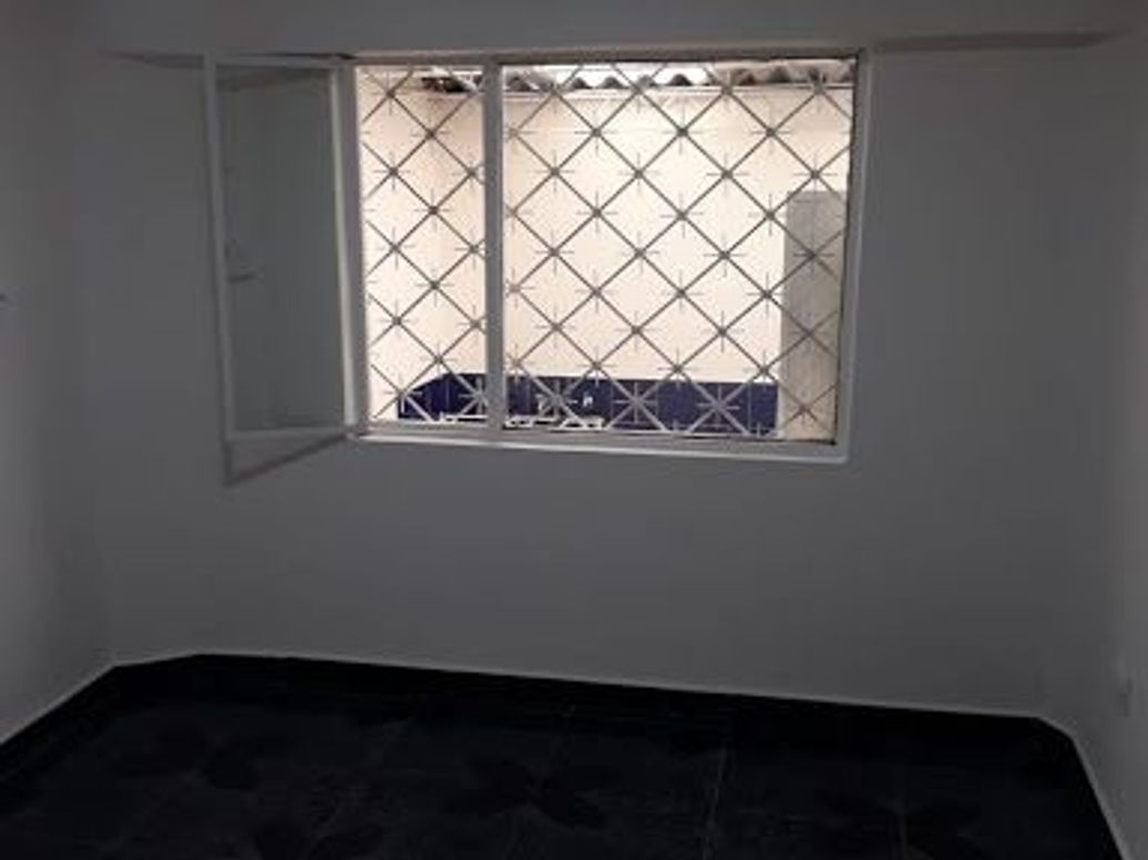 Casa de 6 alcobas en venta en San Luis, Bogotá, 327 m² · foto 4 de 20