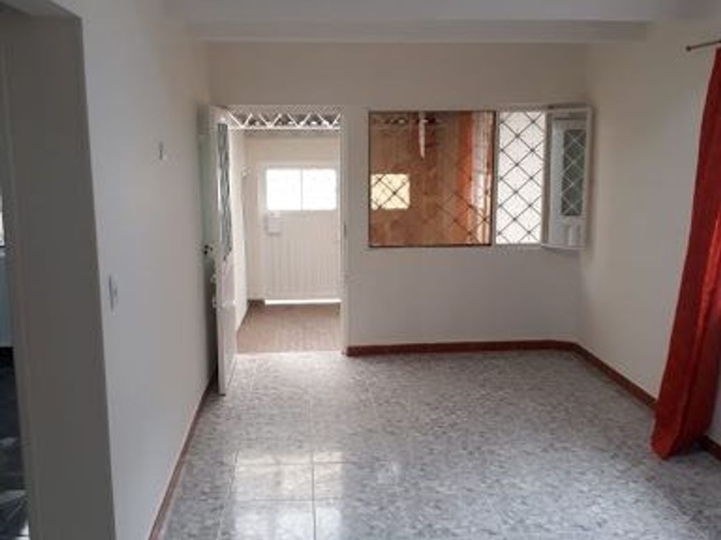Casa de 6 alcobas en venta en San Luis, Bogotá, 327 m² · foto 10 de 20