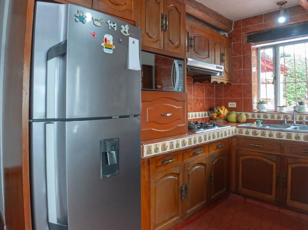 Casa de 5 alcobas en venta en Acacias, Bogotá, 460 m² · foto 10 de 20