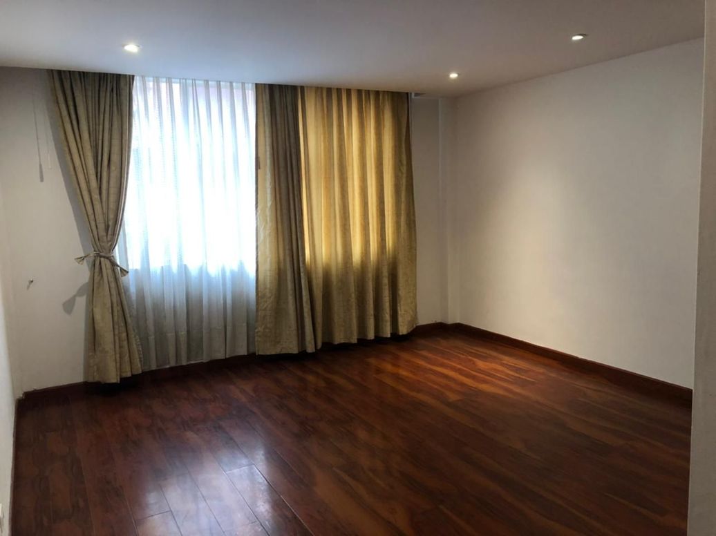 Apartamento de 3 alcobas en venta en Pardo Rubio, Bogotá, 130 m² · foto 4 de 11