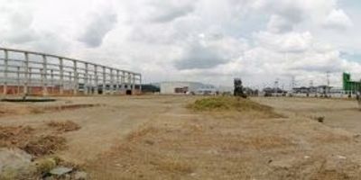 CONJUNTO GRAN SABANA AREA TOTAL TERRENO 15.000 METROS ,  DOS LOTES DE 5.000 METROS Y DOS LOTES DE 2.500 UN UNA MISMA AREA PARA UN TOTAL DE 15.000 MTS, EN LA CIUDAD DE TOCANCIPA . INDUSTRIALES AFIRMADOS 