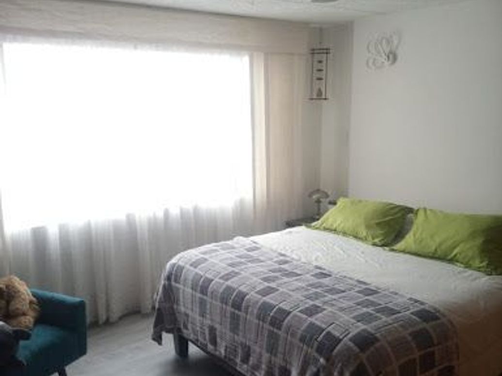 Apartamento de 3 alcobas en venta en Normandía, Bogotá, 96 m² · foto 5 de 18