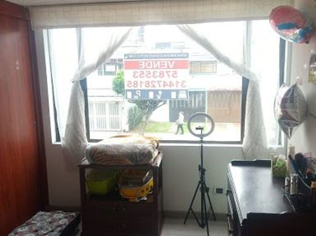 Apartamento de 3 alcobas en venta en Normandía, Bogotá, 96 m² · foto 11 de 18