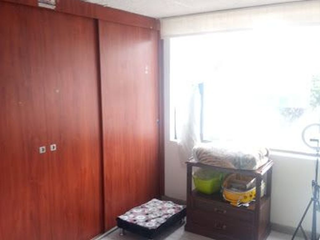 Apartamento de 3 alcobas en venta en Normandía, Bogotá, 96 m² · foto 3 de 18