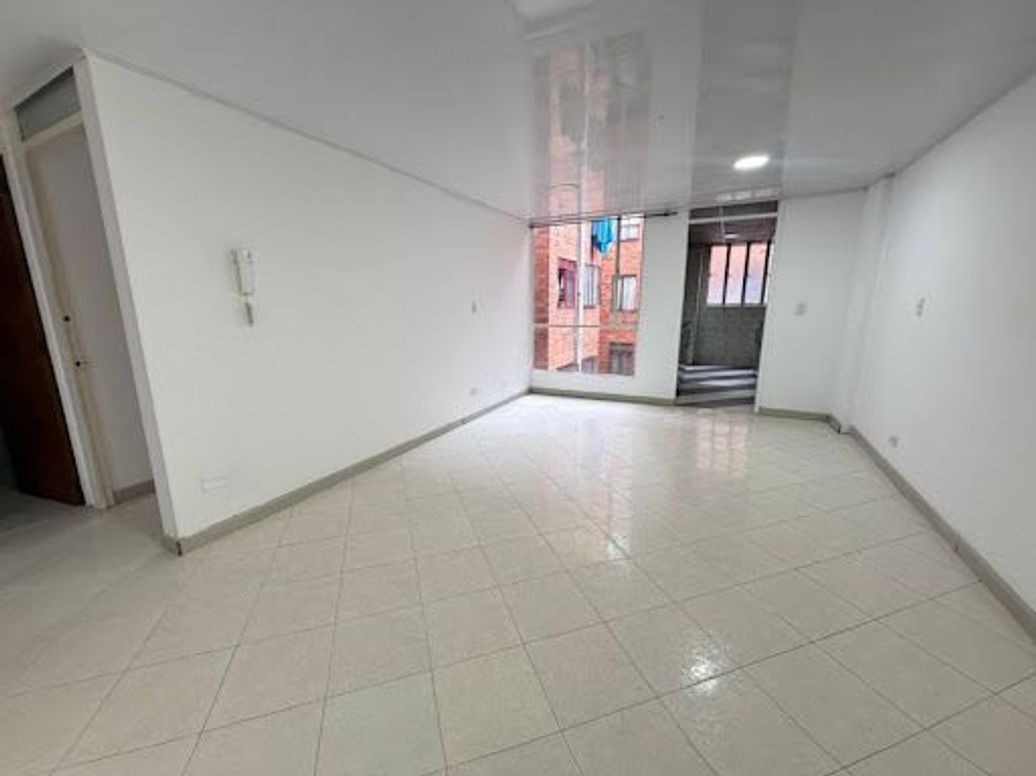 Apartamento de 3 alcobas en venta en Florencia Afidro, Bogotá, 64 m² · foto 5 de 18