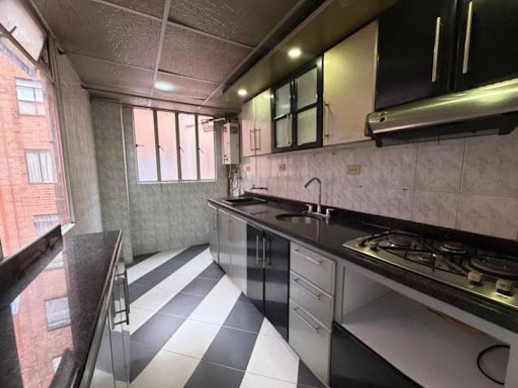 Apartamento de 3 alcobas en venta en Florencia Afidro, Bogotá, 64 m² · foto 8 de 18