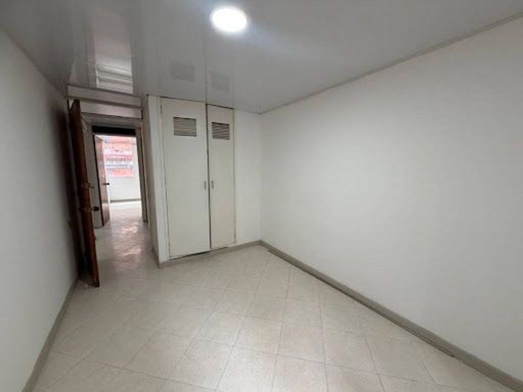 Apartamento de 3 alcobas en venta en Florencia Afidro, Bogotá, 64 m² · foto 16 de 18