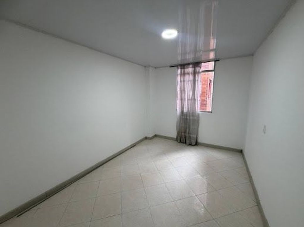 Apartamento de 3 alcobas en venta en Florencia Afidro, Bogotá, 64 m² · foto 15 de 18
