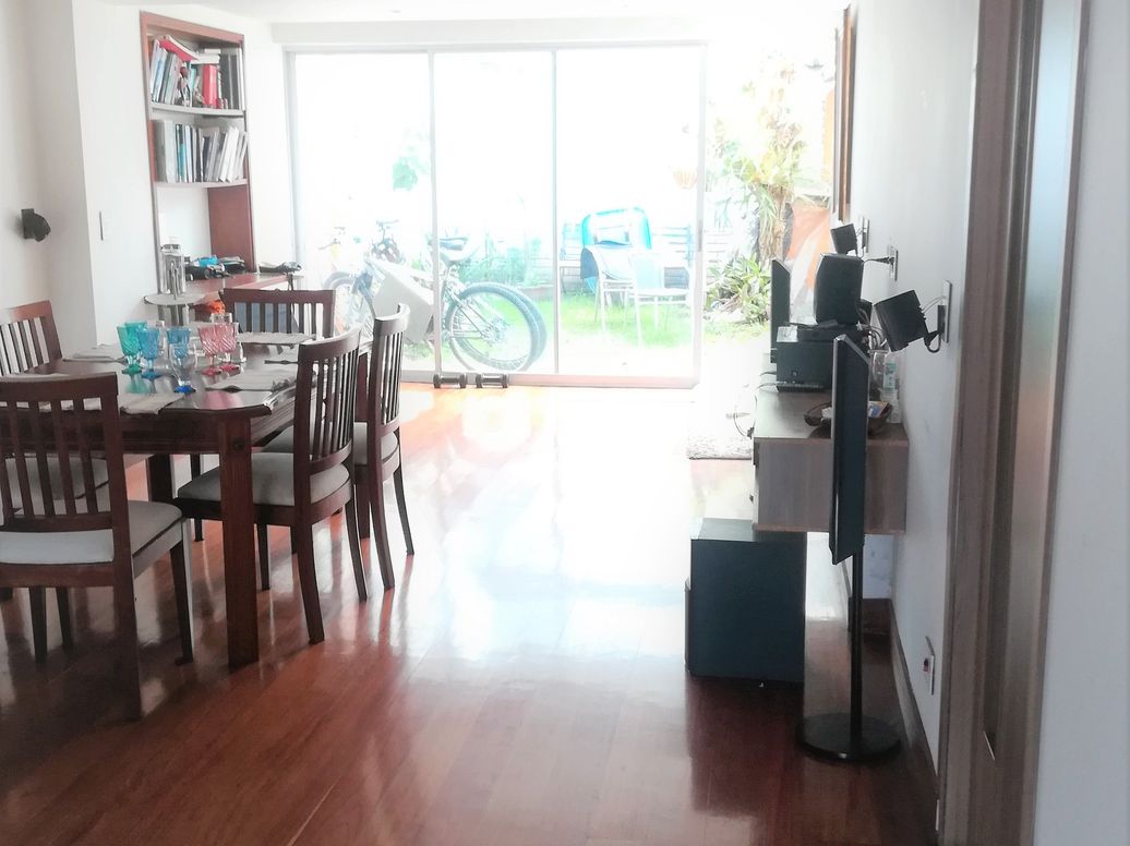 Casa de 4 alcobas en venta en Polo Club, Bogotá, 240 m² · foto 8 de 12