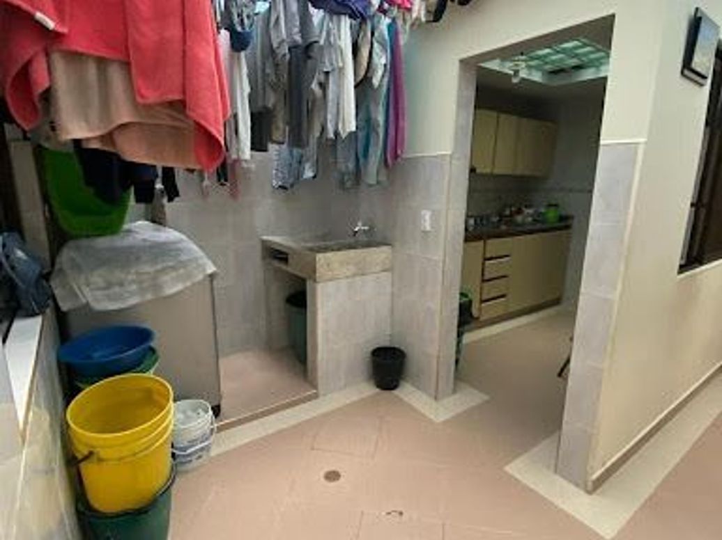 Casa de 10 alcobas en venta en Fontibón Centro, Bogotá, 403 m² · foto 16 de 19