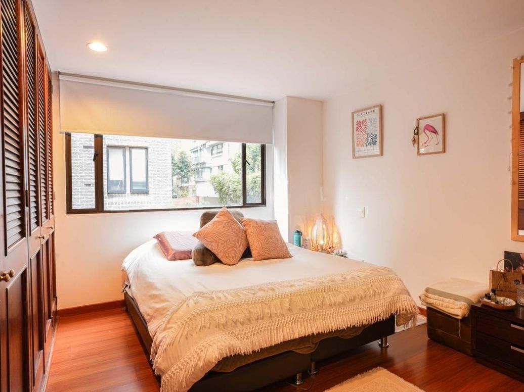 Apartamento de 4 alcobas en venta en Los Rosales, Bogotá, 168 m² · foto 5 de 13