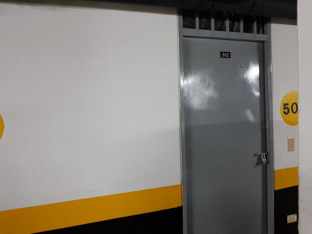 Apartamento de 4 alcobas en venta en Los Rosales, Bogotá, 168 m² · foto 12 de 13