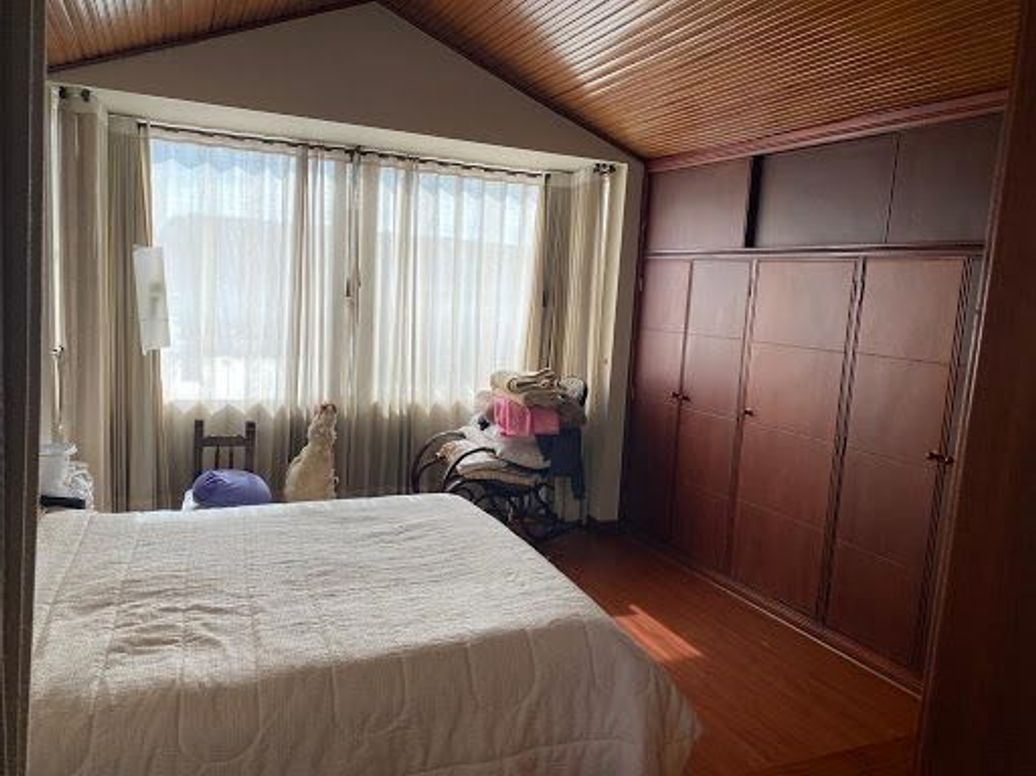 Casa de 4 alcobas en venta en Alhambra, Bogotá, 212 m² · foto 19 de 20