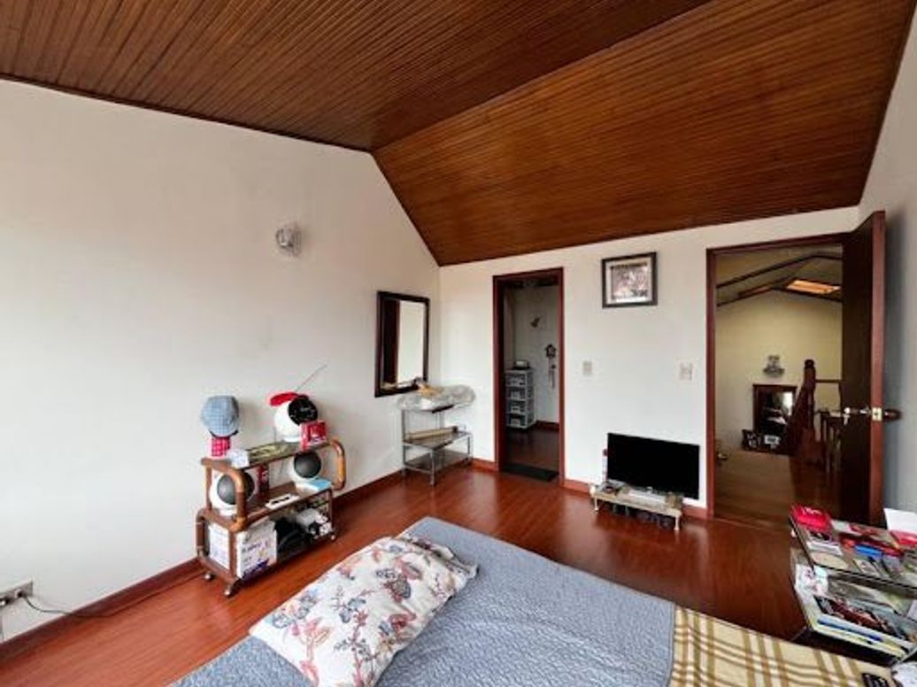 Casa de 4 alcobas en venta en Alhambra, Bogotá, 212 m² · foto 16 de 20
