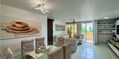ESTUPENDO Y AMPLIO APARTAMENTO EN VENTA Ubicado en el residencial sector del Prado. Es amplio y con excelente distribución. Muy cerca Centro Comercial Gran Centro y Parque Suri Salcedo. El conjunto posee lobby, salón social, terraza amplia, bbq, piscina de adultos y niños, portería, citofonía y vigilancia privada.

El apartamento posee sala-comedor, cocina integral, área de labores y balcón con una hermosa vista desde segundo piso. Cuenta con tres alcobas, la principal con baño interno. El apartamento cuenta con dos parqueaderos paralelos en sótano. Este apartamento es especial por que posee una terraza amplia diferente a los demás en el edificio, también por la excelente ubicación y su precio es negociable. No esperes más y llámame. Las visitas deben ser programadas con cita previa, para una mejor atención. 
