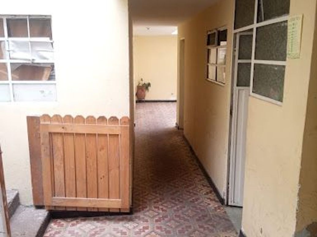 Casa en venta en Alcalá, Bogotá · foto 10 de 16