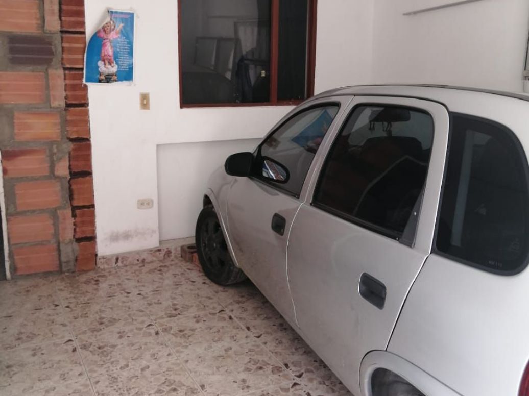 Casa de 6 alcobas en venta en Bilbao Ii Sector, Bogotá, 60 m² · foto 16 de 17