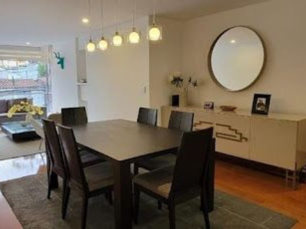 Casa en venta en Santa Barbara Central, Bogotá · foto 4 de 7